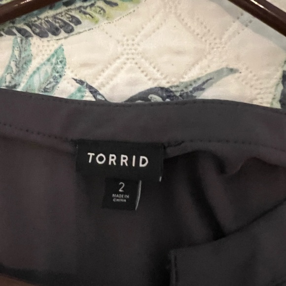 Torrid Women’s Grey Dress Soft Jersey style Fabric - Picture 2 of 10